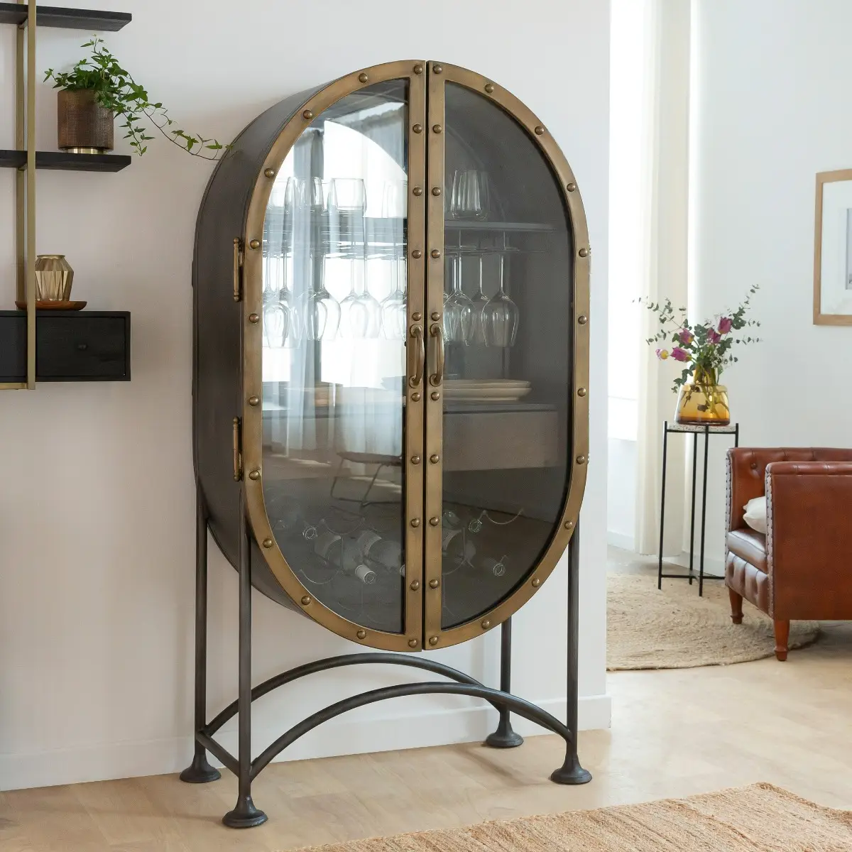 Vandana Maxima Merino black and gold metal bar buffet Vandana Maxima Merino black and gold metal bar buffet