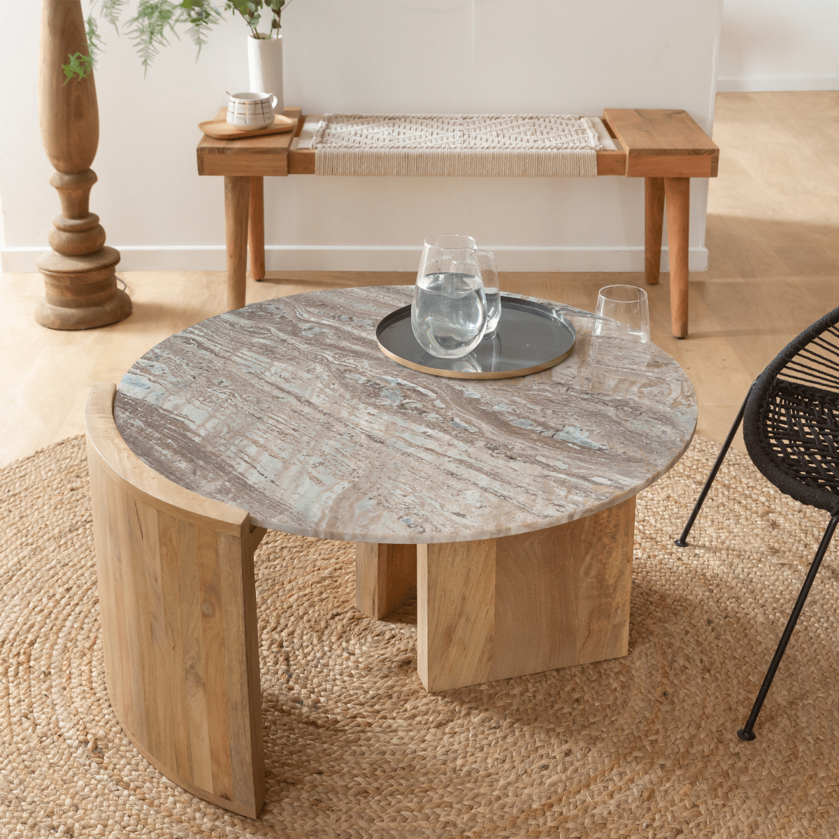 Vandana Nimbus Arion coffee table in mango wood and marble Vandana Nimbus Arion coffee table in mango wood and marble