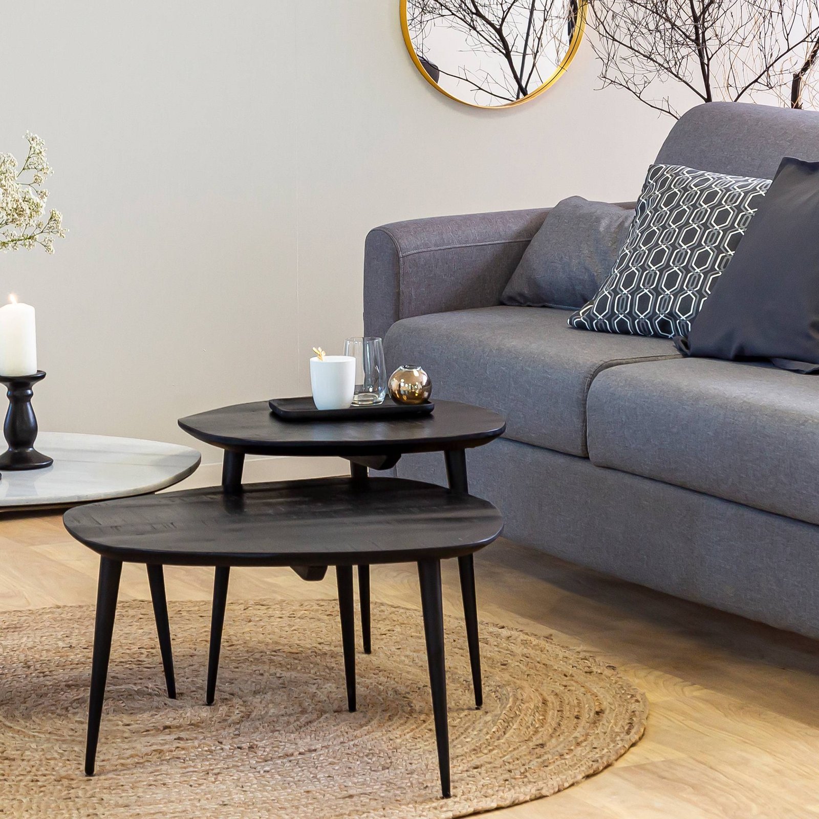Vandana Aston Novara nesting coffee table in black mango wood Vandana Aston Novara nesting coffee table in black mango wood