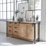 Vandana Stellar Cresta style mango wood sideboard with sliding door