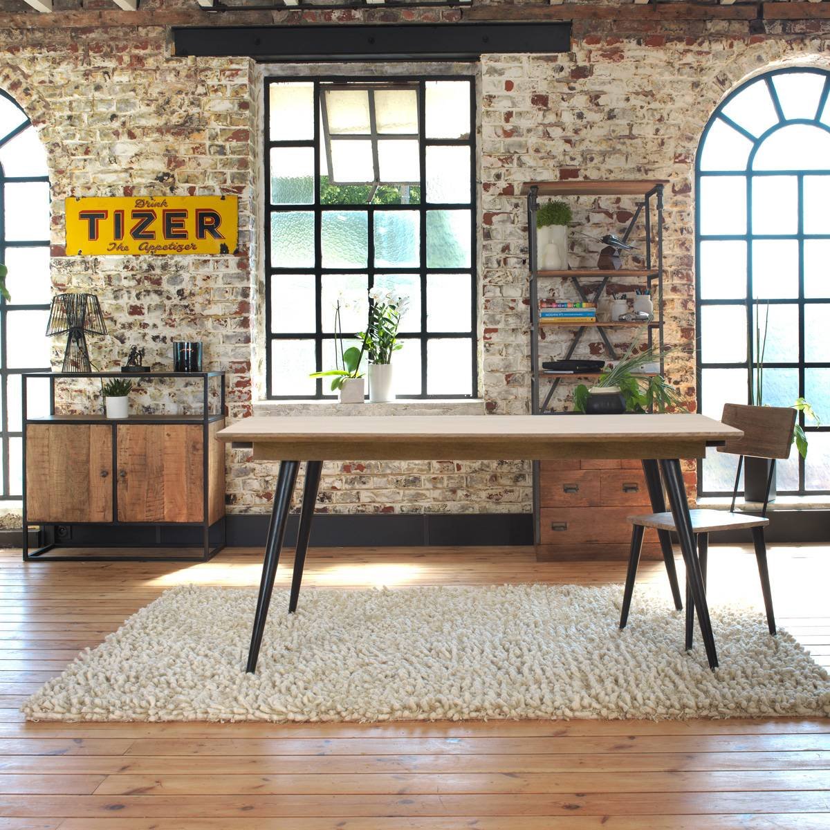 Vandana Solace Nova mango wood dining table with extensions Vandana Solace Nova mango wood dining table with extensions