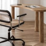 Vandana Hexa Ultra 140x60 cm desk in Anecy mango wood