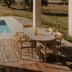 Vandana Nova Novara Oval garden table 220x95 cm in Noemi cement