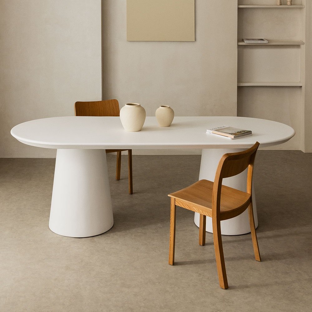 Vandana Hexa Vesta Oval dining table 220x95 cm in Noemi cement Vandana Hexa Vesta Oval dining table 220x95 cm in Noemi cement
