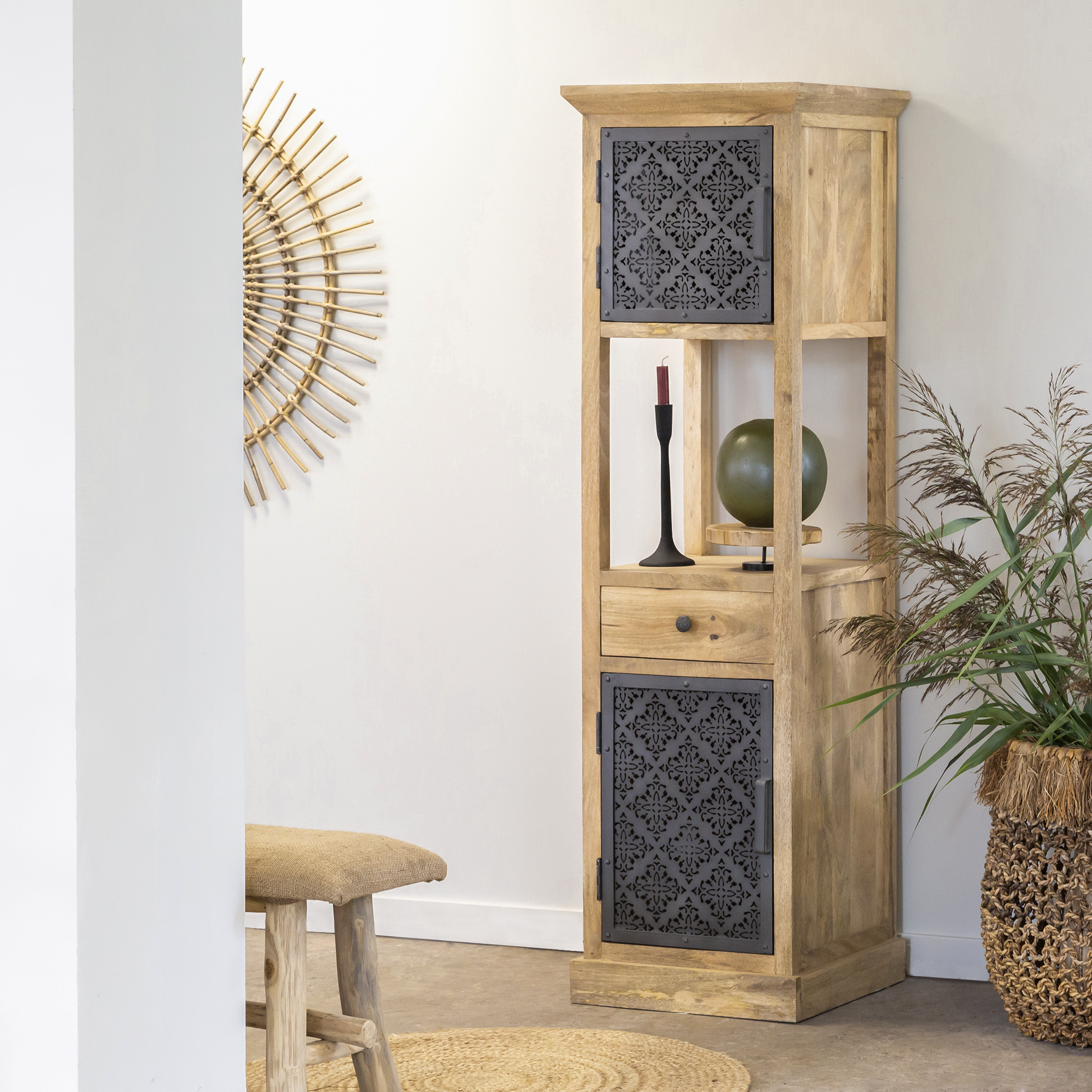 Vandana Ultra Solace 2-Door Mango Wood Column Vandana Ultra Solace 2-Door Mango Wood Column