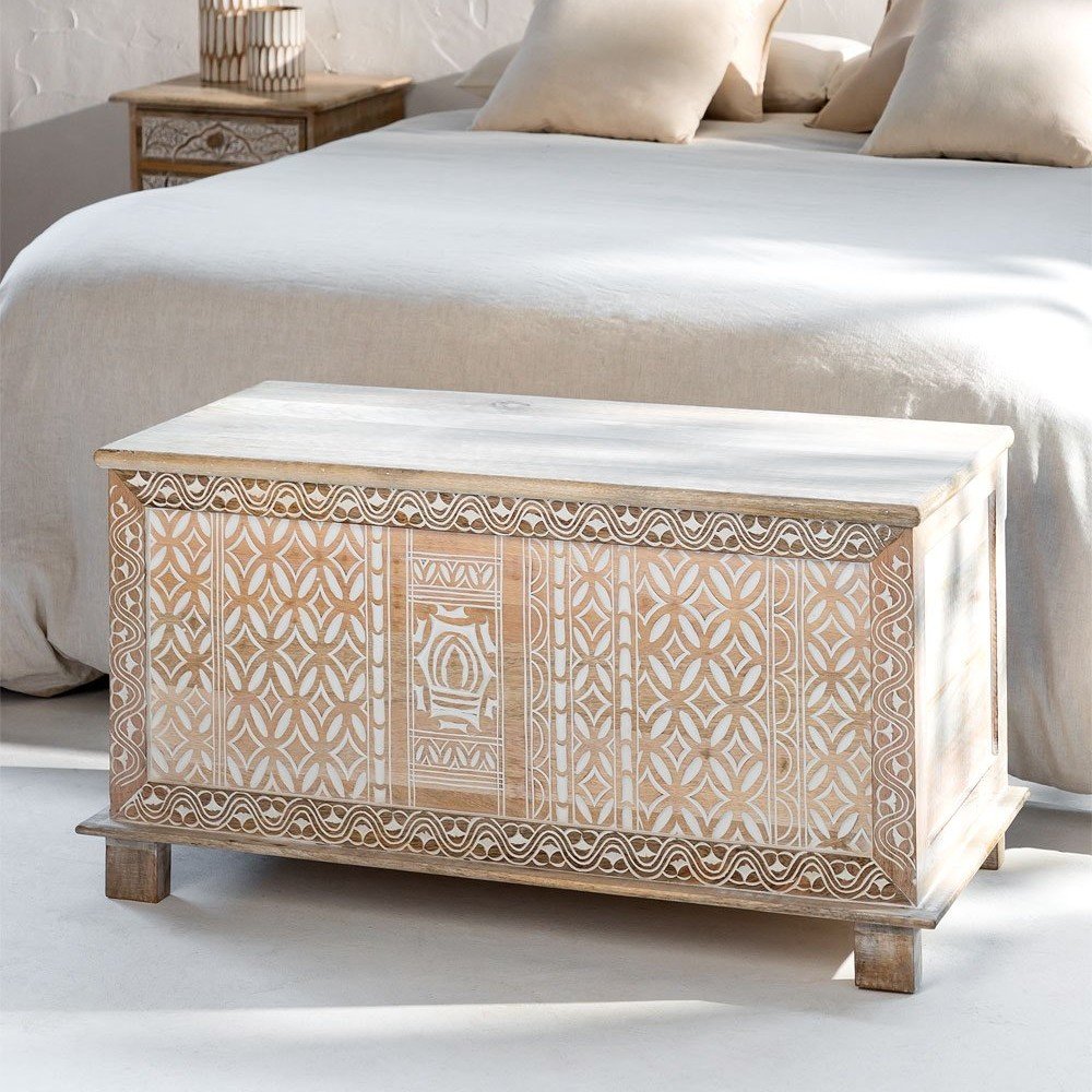 Vandana Amber Aspect mango wood trunk Vandana Amber Aspect mango wood trunk