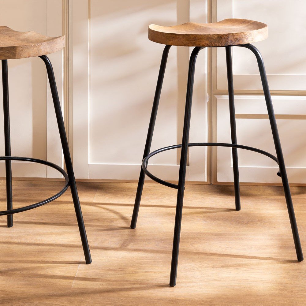 Vandana Amber Detail High stool 75 cm in Darcko wood Vandana Amber Detail High stool 75 cm in Darcko wood