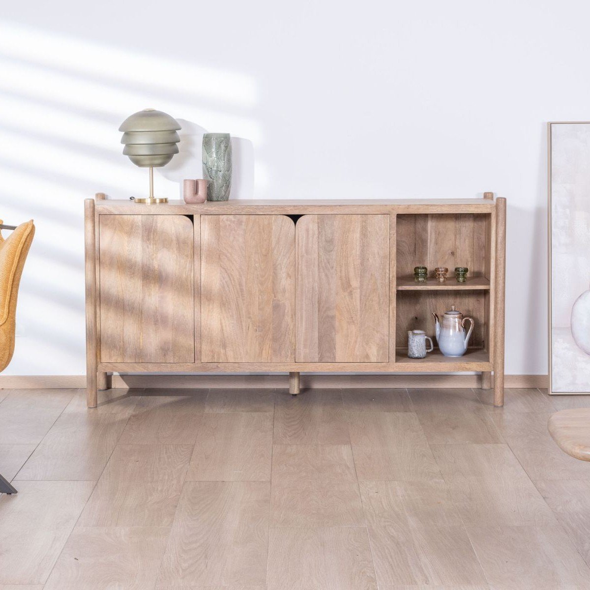 Vandana Amber Aspect 3-door sideboard with niches in mango wood, Japandi style Orobie, 180 cm Vandana Amber Aspect 3-door sideboard with niches in mango wood, Japandi style Orobie, 180 cm