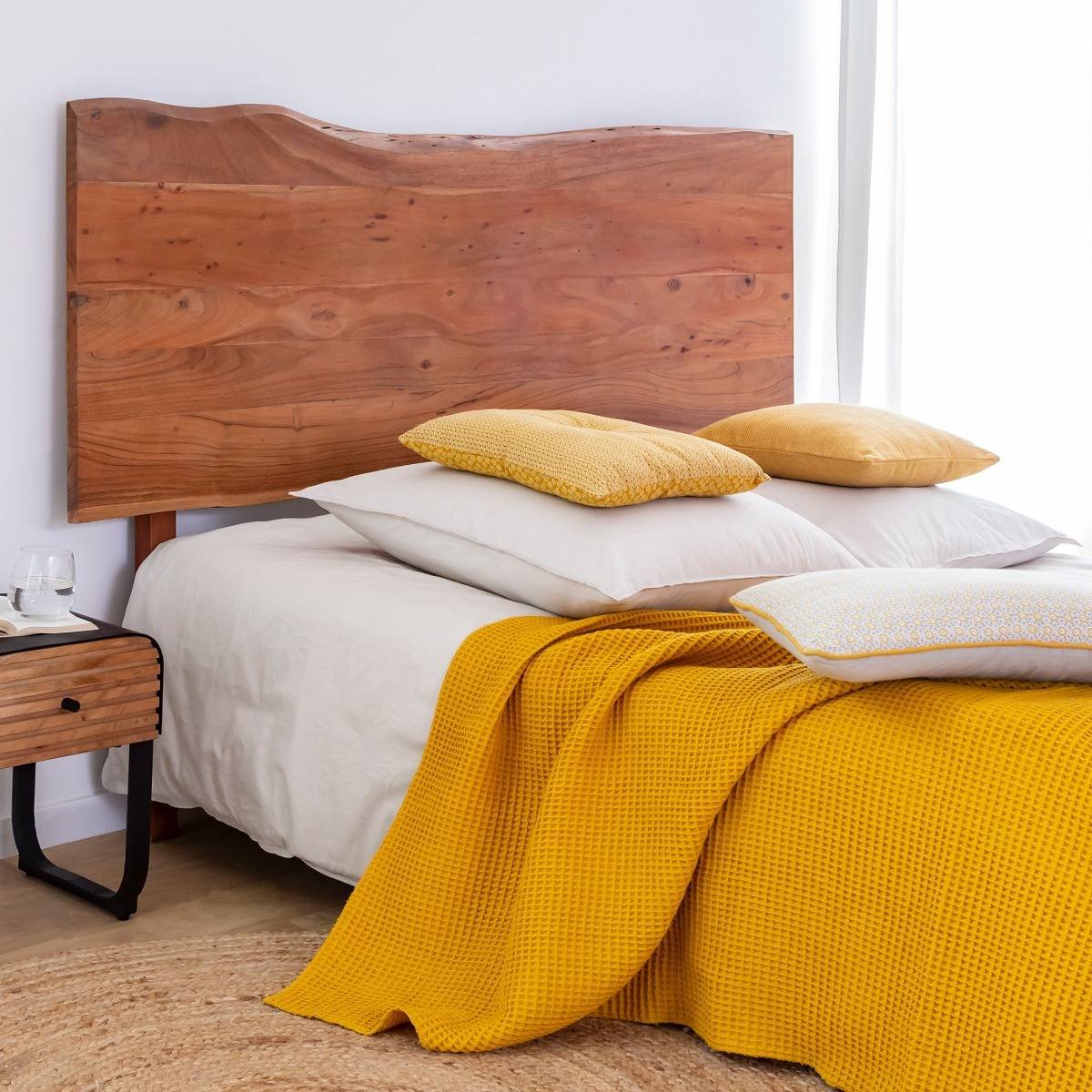 Vandana Vista Sereno wood headboard Vandana Vista Sereno wood headboard