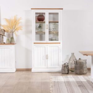 Vandana Urban Harmony Small white acacia wood sideboard with glass doors Trégastel